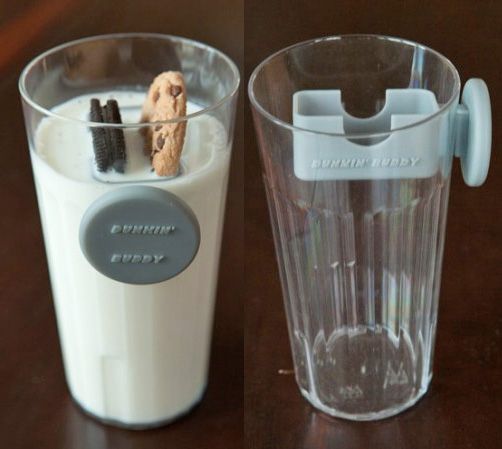 dunkin-buddy-a-magnetic-cookie-dunker-that-slides-down-your-glass-0.jpg
