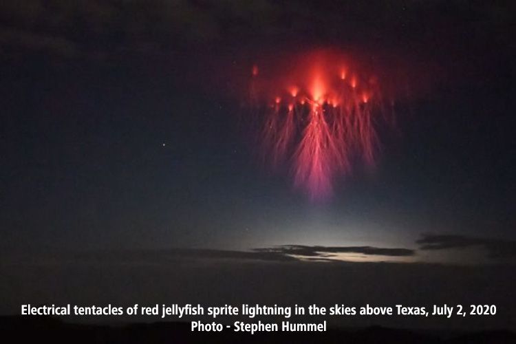 red-lightning.jpg