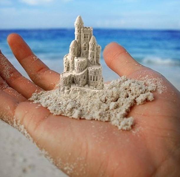 these_fantastic_sand_sculptures_are_every_childs_dream_640_25.jpg