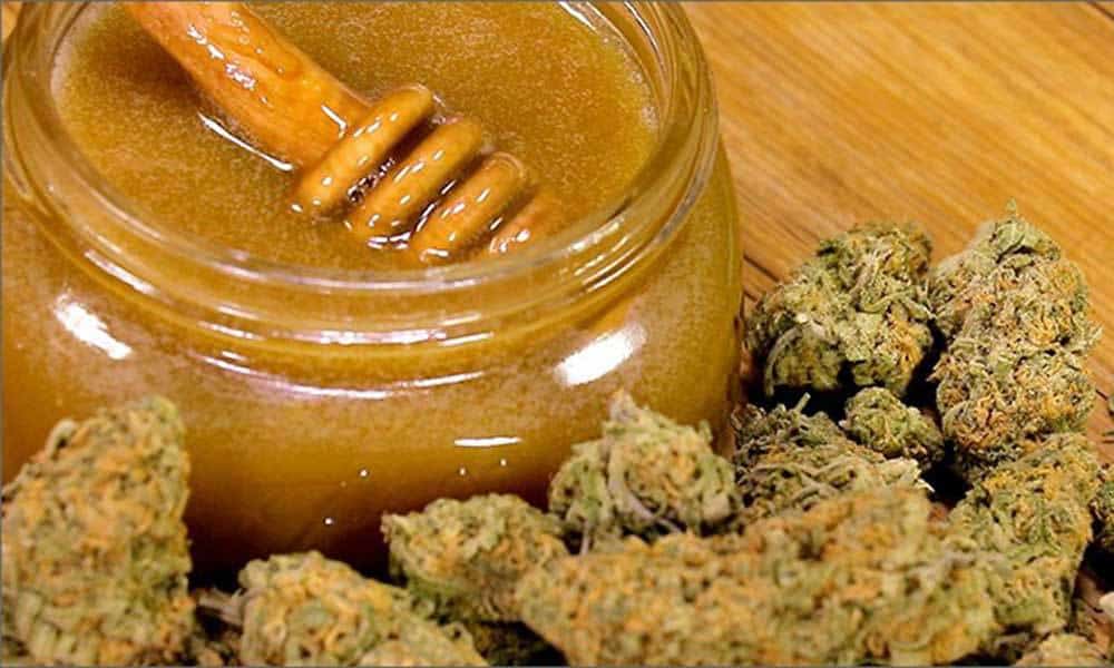 Benefits-of-Cannabis-Infused-Honey-Header.jpg