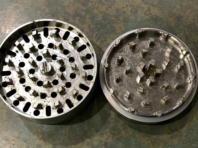 Stainless Steel Brilliant Cut Grinder – Grinders For Life