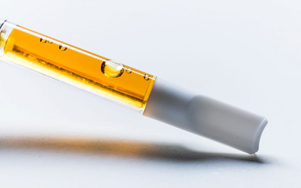 A Leafly investigation details the contaminated supply chain for illicit market THC vape carts. (HighGradeRoots/iStock)