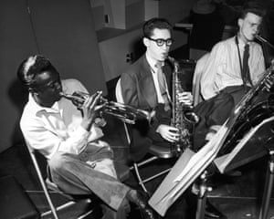 Lee Konitz, centre, with Miles Davis, left, and Gerry Mulligan at the Birth of the Cool recording sessions in New York, 1949.